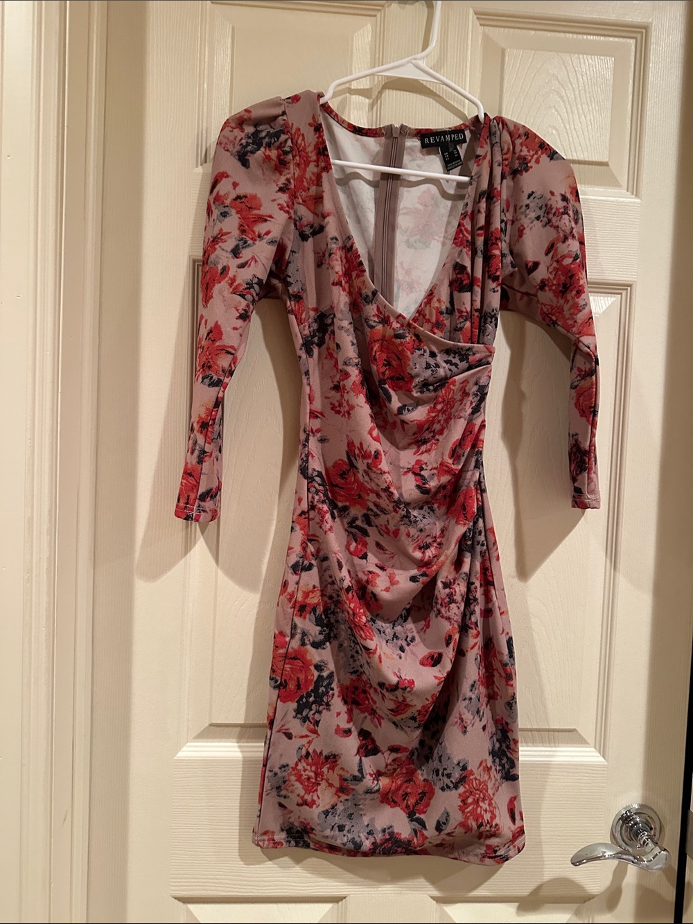 Revamped Rose-Pink Floral Ruched V-Neck Dress